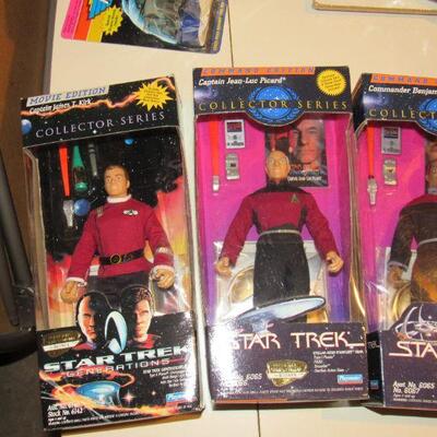 Star Trek action figures 