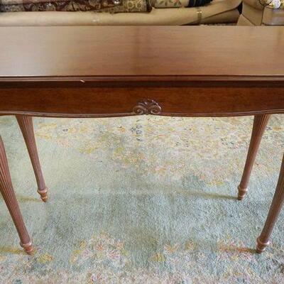 1321	WALNUT ONE DRAWER SOFA TABLE W/FLUTED LEGS & CARVED ACCENTS, 40 IN X 16 1/4 IN X 30 1/2 IN HIGH
