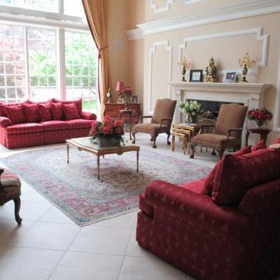 Bernhardt Living room Suite 