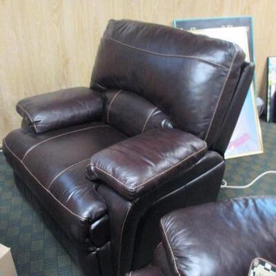 Comfortable Leather Sectional Recliner  