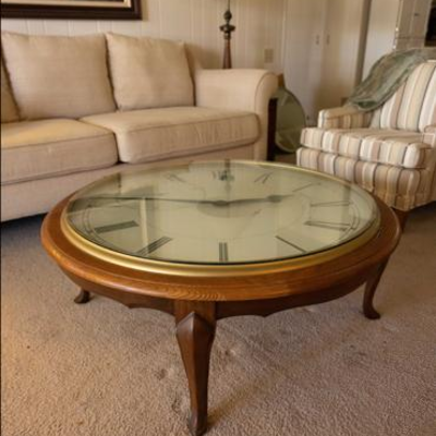 Howard Miller Clock Coffee Table 3' Wide