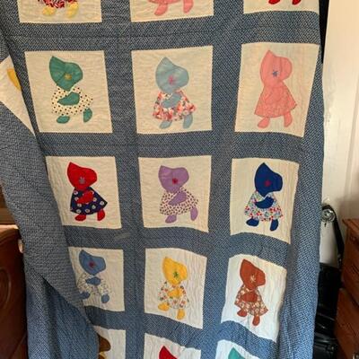 vintage Sunbonnet Sue quilt