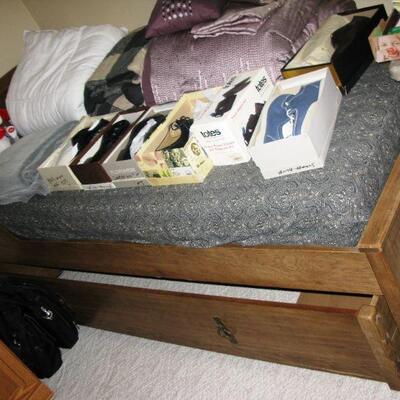 CAPTAINS TWIN BED  