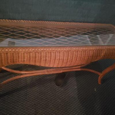 Rattan coffee table that matches the previous side table