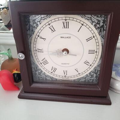 Nice mantle clock