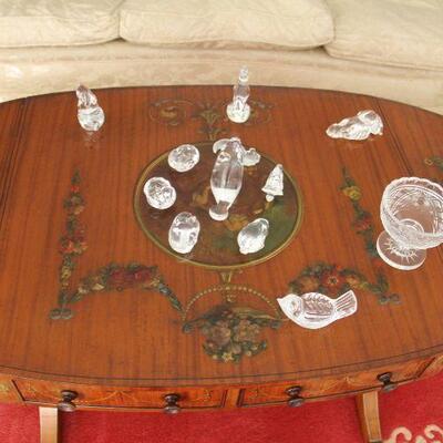 Antique American Regency drop leaf coffee table 