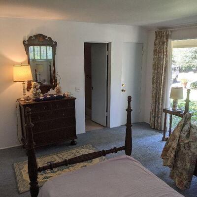 Large front bedroom with ensuite bath