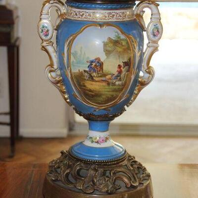 Antique French porcelain lamp