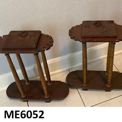 ME6052: Pair of Tobacco Pipe Stands
