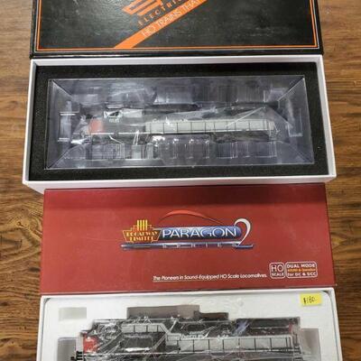 #1006 • 2 HO Scale Locomotives MTH Imports and Broadway Limited