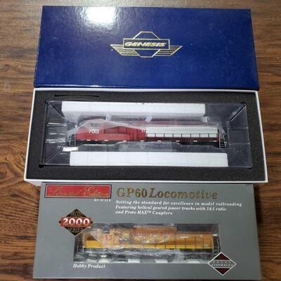 #1008 • 2 HO Scale Locomotives, Walthers Proto 2000 Series and Genesis