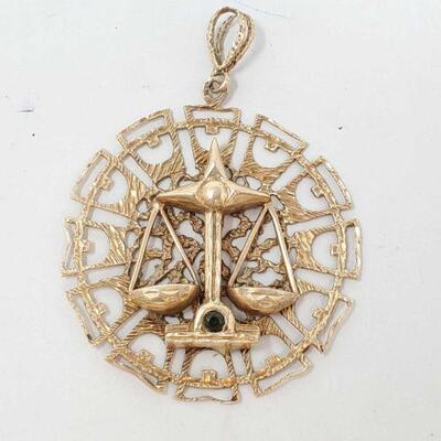 #530 • 10k Gold Pendant,  measures approx 25.5g measures approx 2