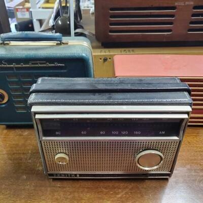 #1076 â€¢ 3 Vintage Radios. Zenith, Sparton, and Arvin
