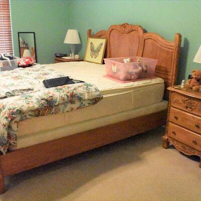 King Size Bed (Bedroom Suite)