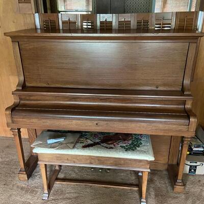 Lester Piano