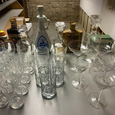 Vintage Bar/Drinking Glasses & Vintage Decanters