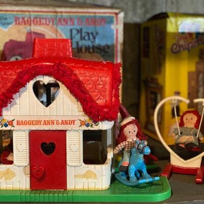 Raggedy Ann & Andy Play House & Accessories