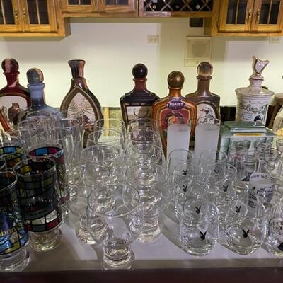 Vintage Bar/Drinking Glasses & Jim Beam Decanters