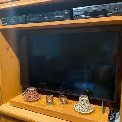 Apex DVD & VCR Players & 50" Samsung TV