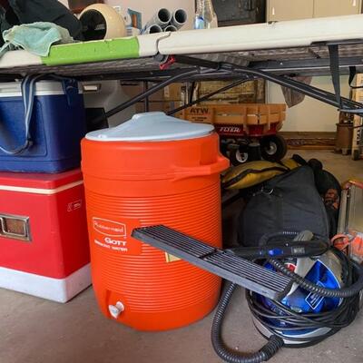 Vintage Colman Cooler