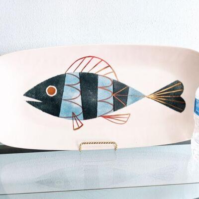 Metlox Fish plate