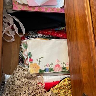 Linens, handkerchiefs, doilies, etc