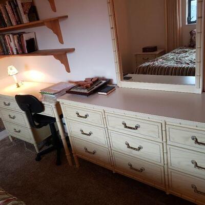 This is the dresser and desk that matches the previous chest 