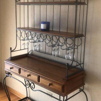 IRON AND WOOD BAKERS RACK   BUY IT NOW $  145.00