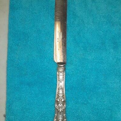 https://www.ebay.com/itm/124815126929	ME3089 USED TIFFANY & CO. STERLING SILVER BLUNT TABLE KNIFE KING PATTERN

