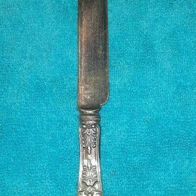 https://www.ebay.com/itm/114895585119	ME3084 USED TIFFANY & CO. STERLING SILVER BLUNT TABLE KNIFE KING PATTERN
