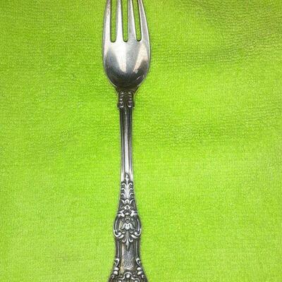 https://www.ebay.com/itm/114895585461	ME3083 USED TIFFANY & CO. STERLING SILVER SALAD FORK KING PATTERN
