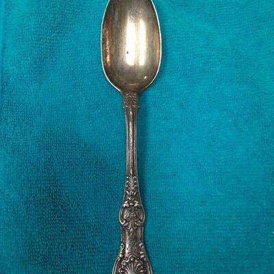 https://www.ebay.com/itm/114895586474	ME3047 USED TIFFANY & CO. 7 INCH STERLING SILVER TABLE SPOON KING PATTERN
