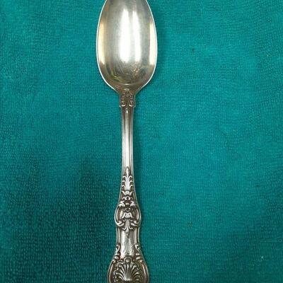 https://www.ebay.com/itm/114895585471	ME3051 USED TIFFANY & CO. 7 INCH STERLING SILVER TABLE SPOON KING PATTERN
