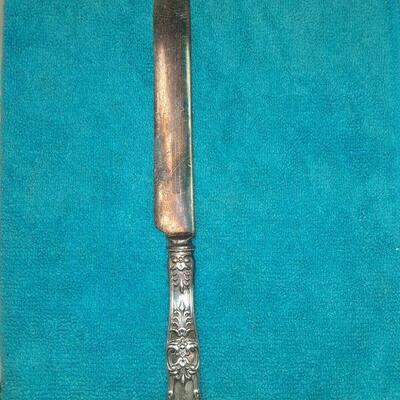 https://www.ebay.com/itm/114895585109	ME3086 USED TIFFANY & CO. STERLING SILVER BLUNT TABLE KNIFE KING PATTERN
