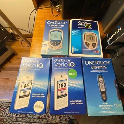 Electronic blood glucose measuring kits