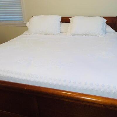 King size bed with pillow top mattress $2500