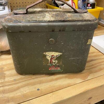 VINTAGE AND UNUSUAL CRAFTSMAN? SHELL BOX. BUY IT NOW $60