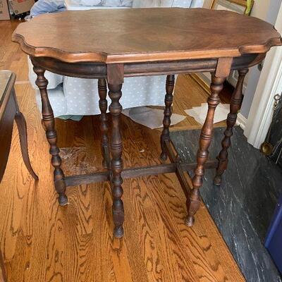 BIRDSEYE MAPLE? QUARTER MATCHED SIDE TABLE. BUY IT NOW $175