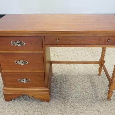 1133	LEXINGTON BETSY CAMERON FOUR DRAWER DESK WITH FLORAL PULLS, BOBBIN TURNED LEGS. 43 3/4 IN WIDE X 30 IN HIGH
