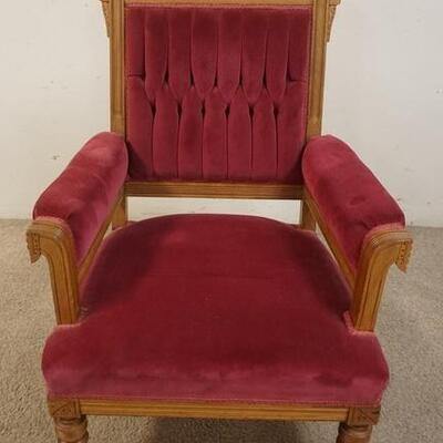 1149	VICTORIAN UPHOLSTERED PARLOR ARM CHAIR WITH TUFTED BACK
