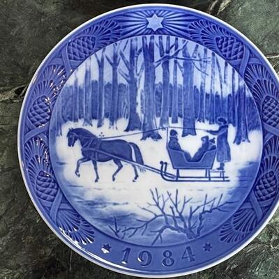Royal Copenhagen "Jingle Bells"