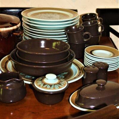 You'll love this collection of Franciscan Earthenware.