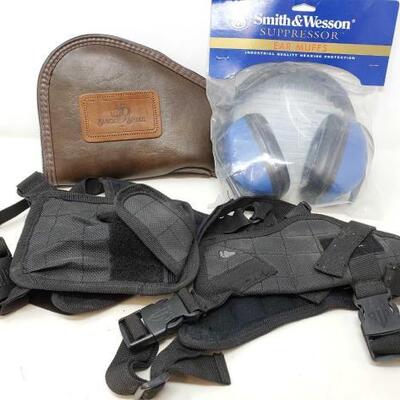 #1110 • 1 Smith & Wesson Ear Muffs And 2 Gun Holsters
