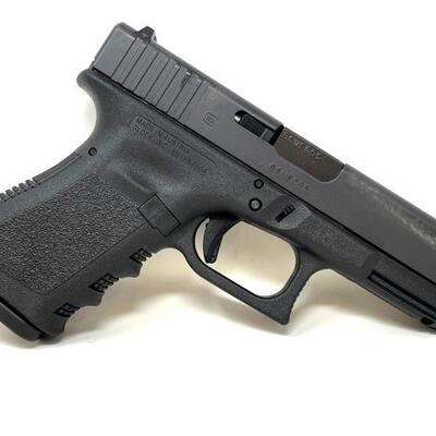 322	

New In Box! Glock 19 9x19 Semi-Auto Pistol
Serial Number: BSWS095 Barrel Length: 4”
3-110