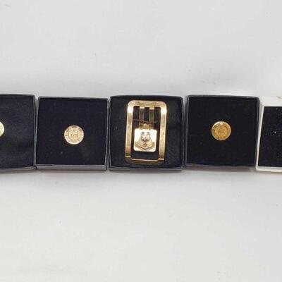 #1372 â€¢ 5 Gold Filled UPS Pins