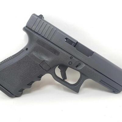 302: NEW Glock 19 9mm Semi-Auto Pistol CA OK 1 PER 30 DAYS . Serial No. BTCC272 Barrel Length 3.875