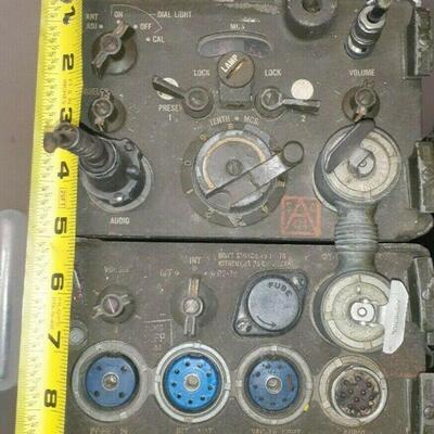 https://www.ebay.com/itm/124835364448	LP8029 : US Army Signal Corps. Rec/Trans RT-70/GRC & A.F. Amplifier AM-65/GRC
