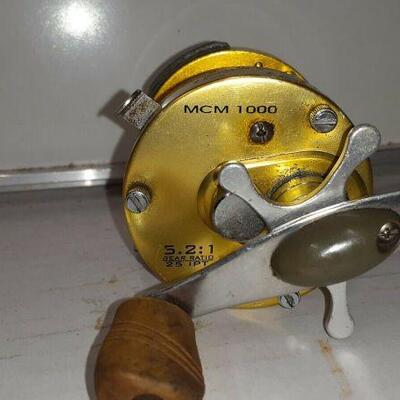 https://www.ebay.com/itm/114924519644	EL8010 Bass Pro Shops MCM 1,000 Gear Ratio 5.2:1 25 IPT 
