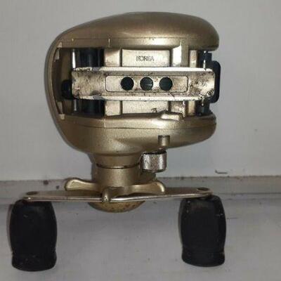 https://www.ebay.com/itm/114923587372	EL8001 Pinnacle Fishing Reel PLS100 8Bearings Gear Ratio 6.3:1 12LBS 130Yds 
