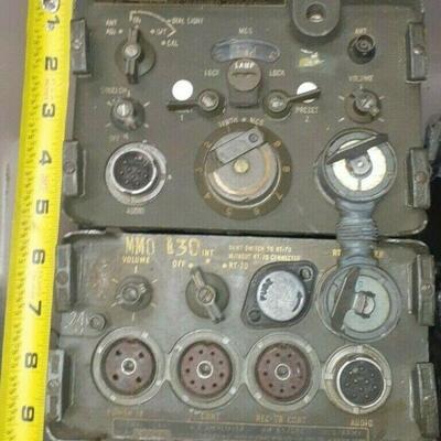 https://www.ebay.com/itm/124835364460	LP8028 US Army Signal Corps. Rec/Trans RT-70/GRC & A.F. Amplifier AM-65/GRC
